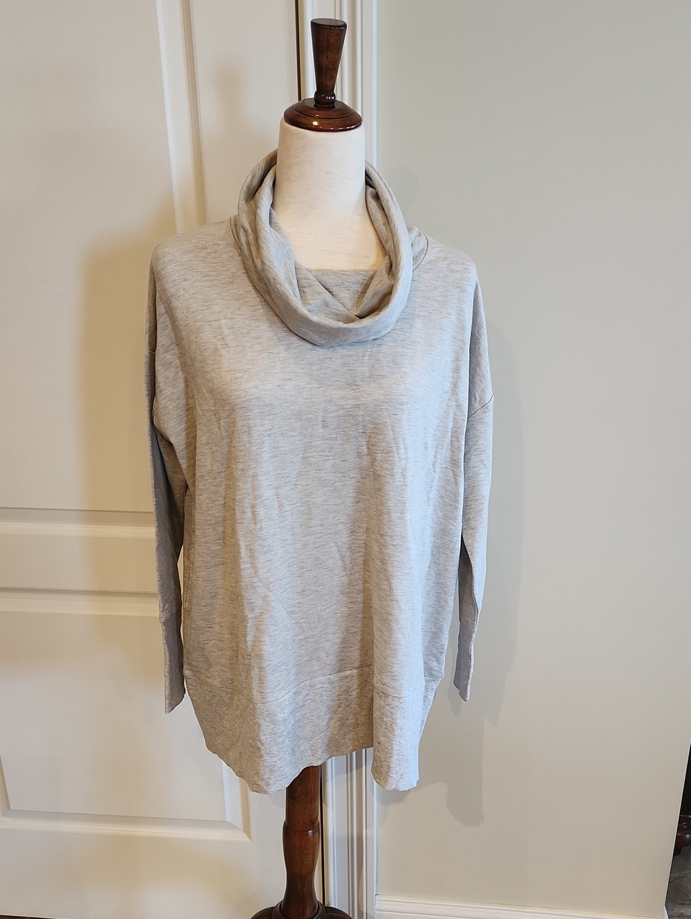 NWT Garnet Hill Gray Turtleneck Tunic Small